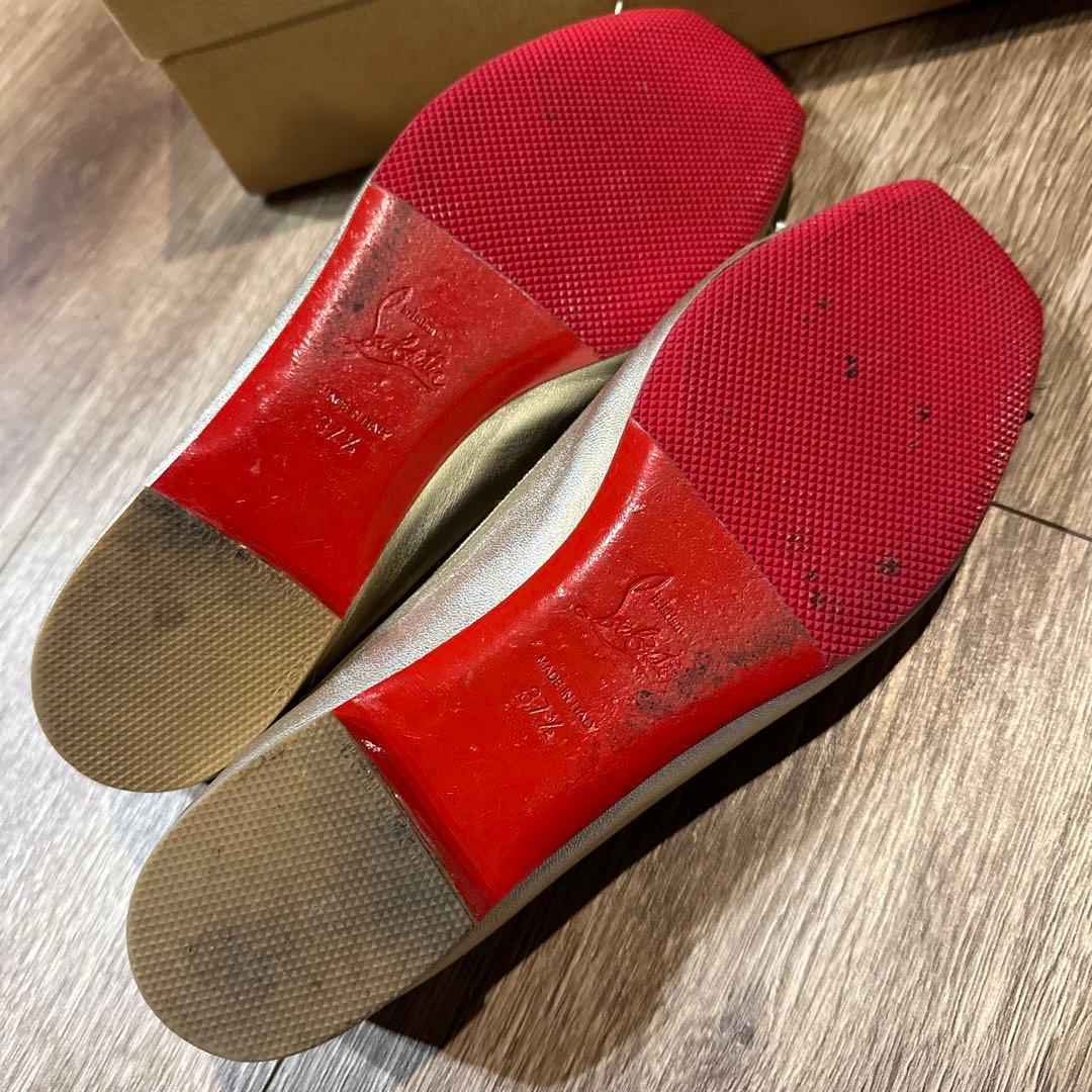 Christian Louboutin ゴールドフラットシューズ　37.5