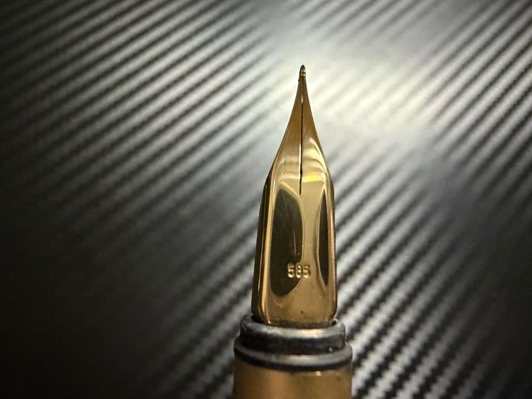 極美品 エボナイト芯 モンブラン ノブレスゴールド 万年筆 EF 極細字