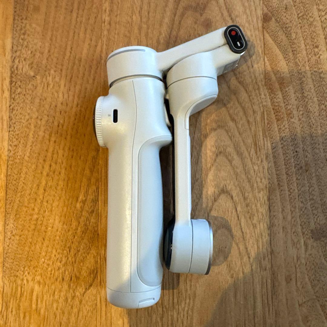 Insta360 Flow 2 pro スタビライザー