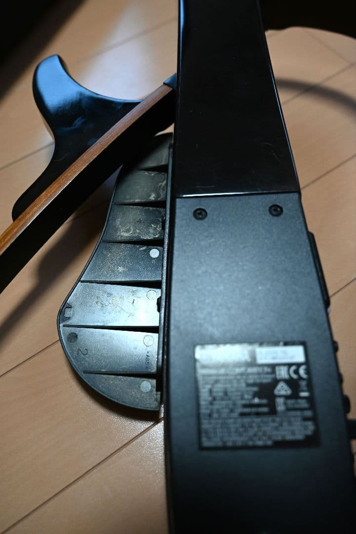 SLG200S TBL サイレントギター