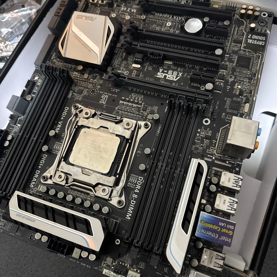 ASUS Ｘ99-A とi7-5820k