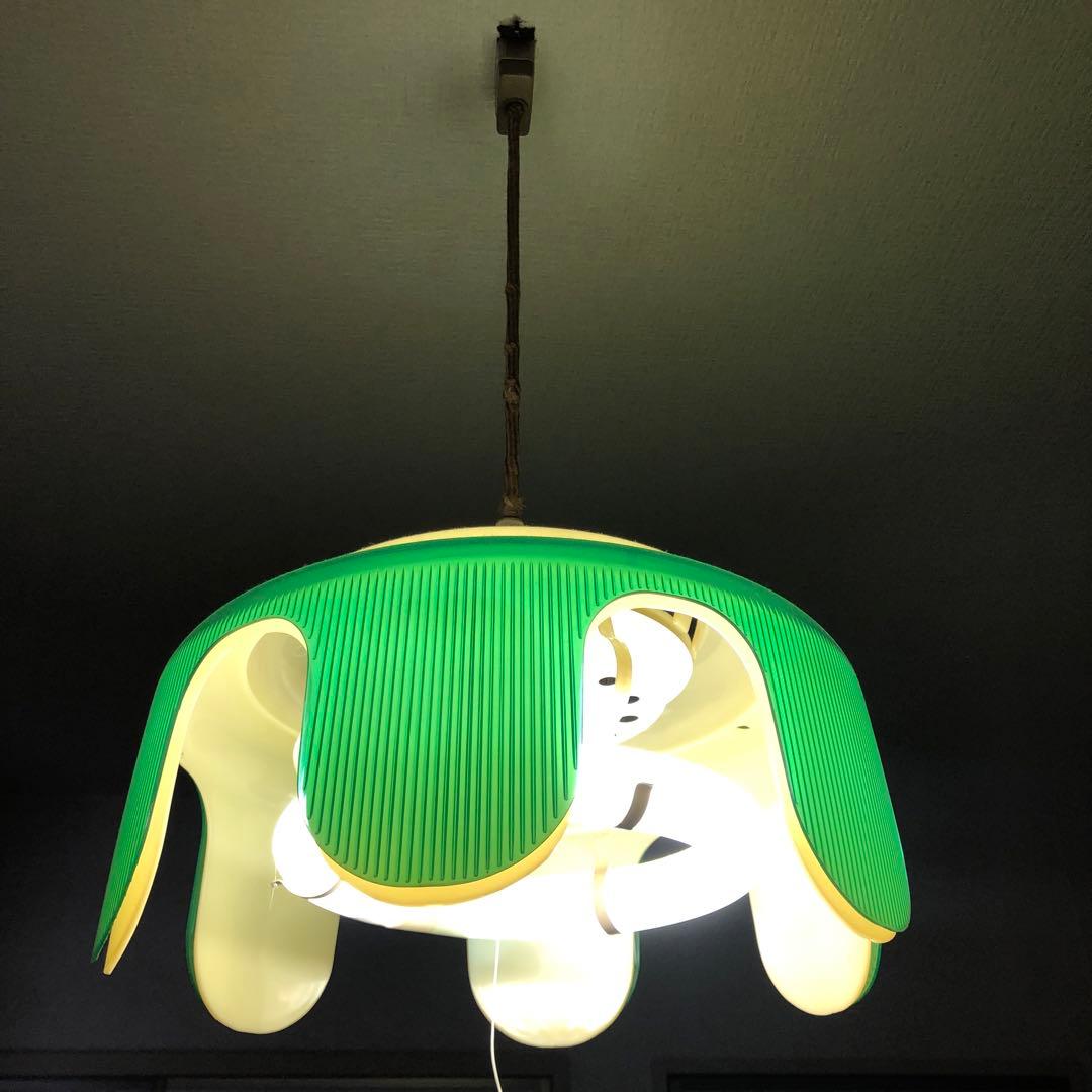 可愛い　昭和レトロ　照明　花びら