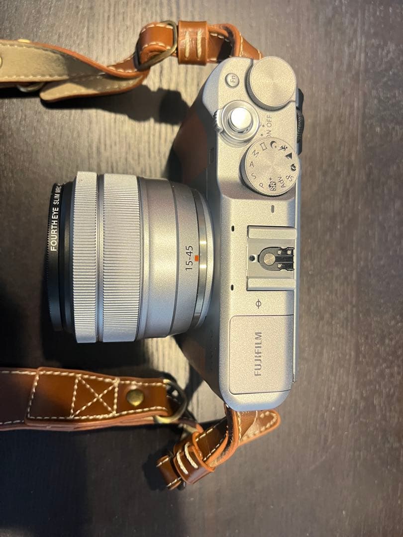 Fujifilm X-A5 レンズキット おまけ付(レンズキャップ無)