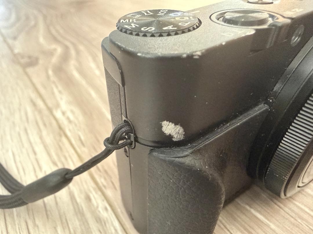 SONY RX100 初代 コンパクトデジタルカメラ 動作良好 本体のみ 傷あり