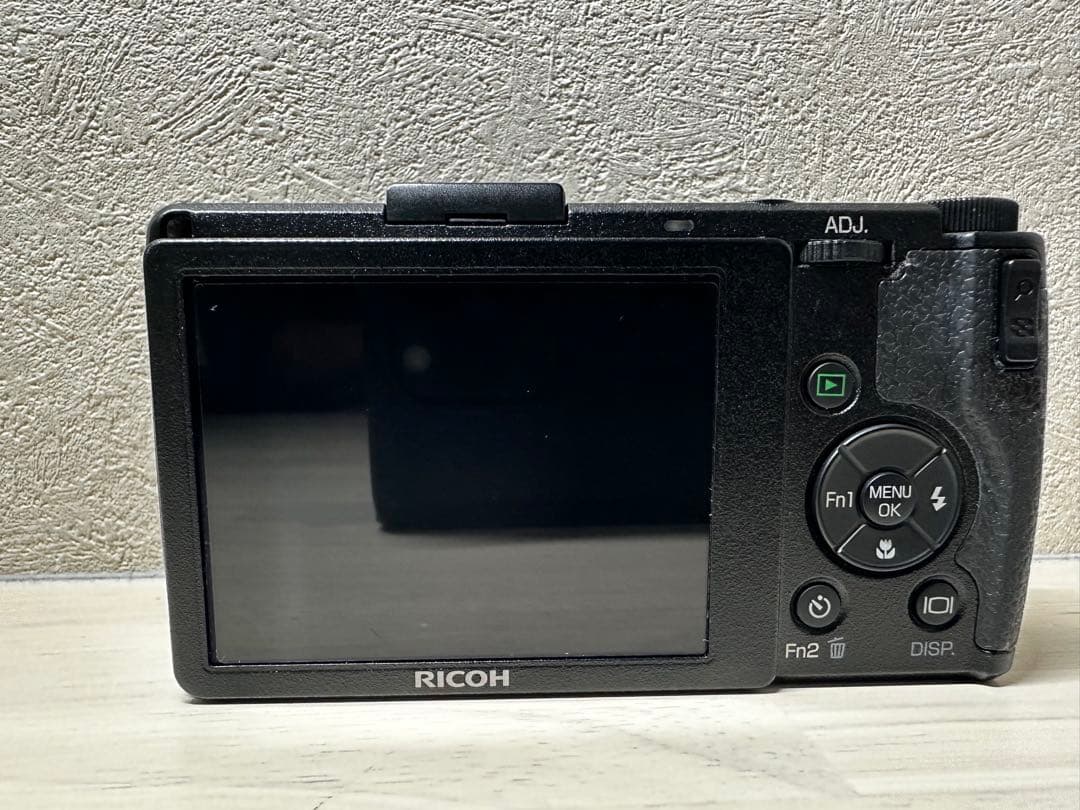 完動品【美品】RICOH GR DIGITAL IV リコー デジタルカメラ