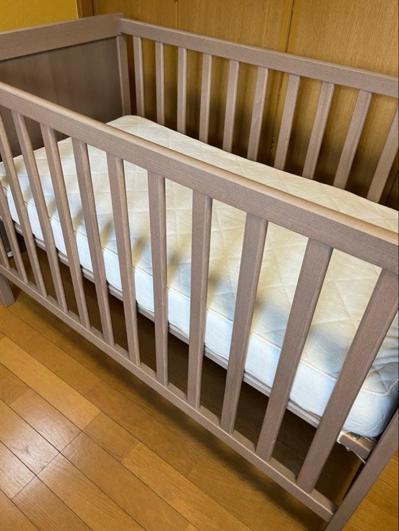 【IKEA】ベビーベッド＆マットレス スンドヴィーク vyssa 引き取り可能
