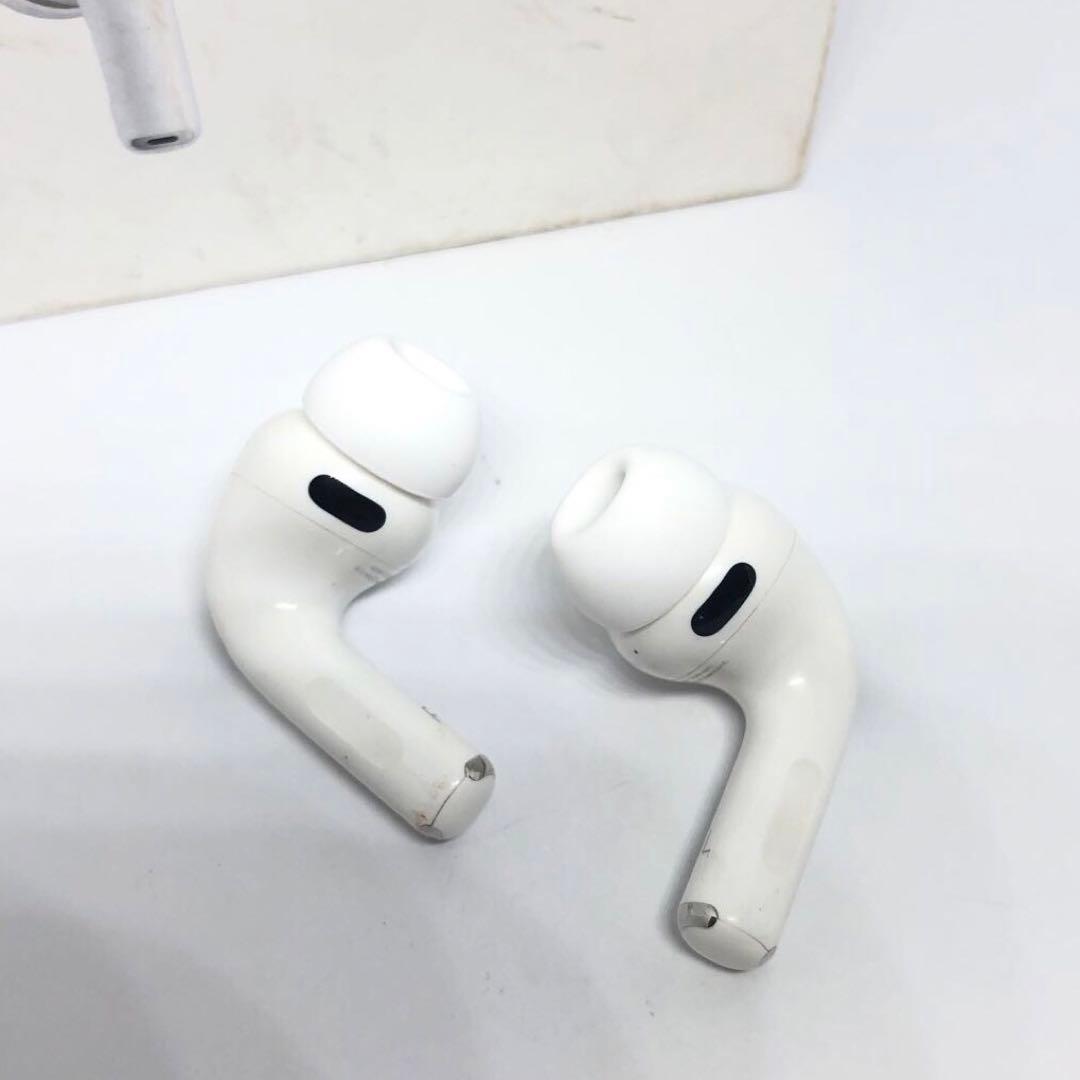 Apple AirPodsPro3 本体 充電ケース・イヤーチップ付き 第3世代