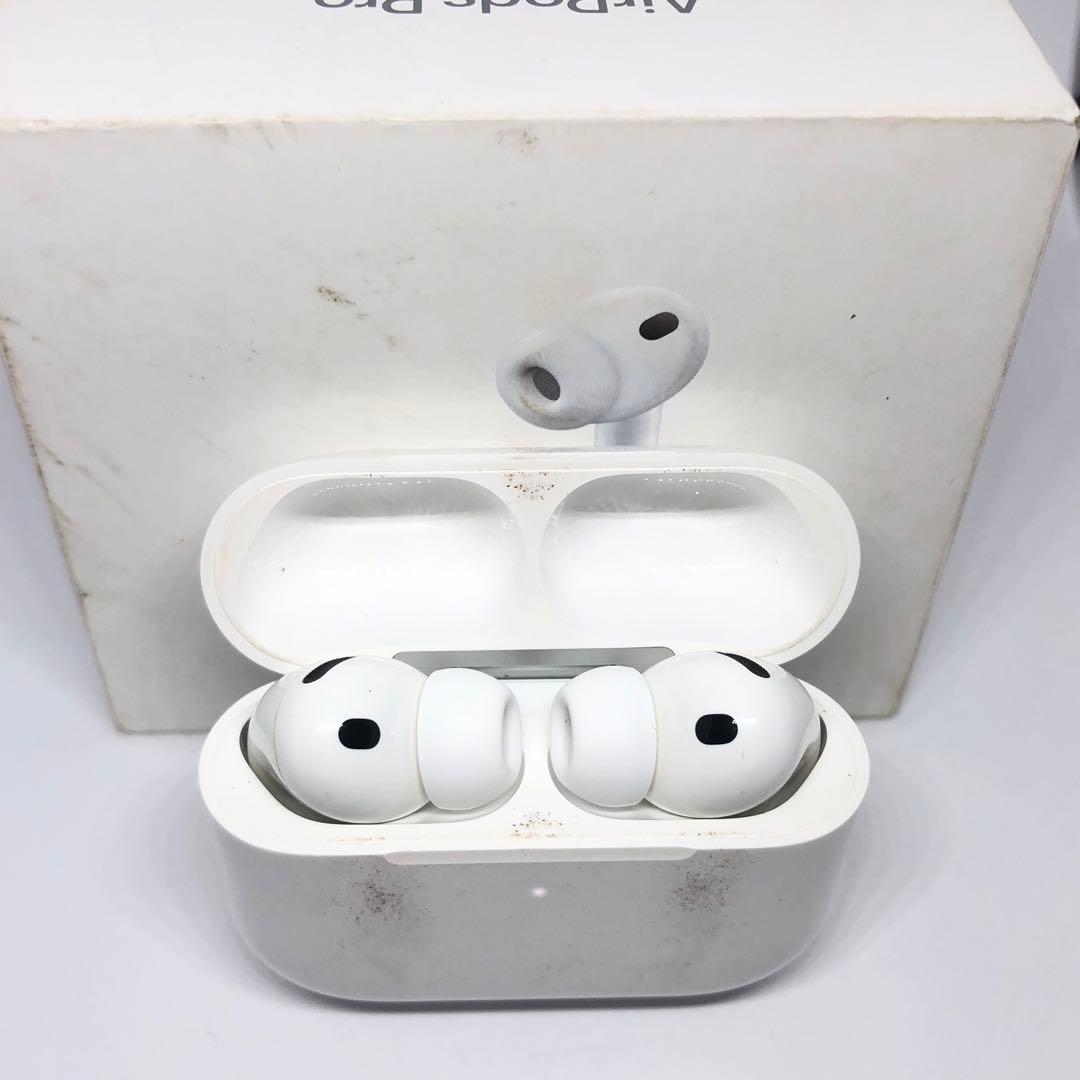 Apple AirPodsPro3 本体 充電ケース・イヤーチップ付き 第3世代