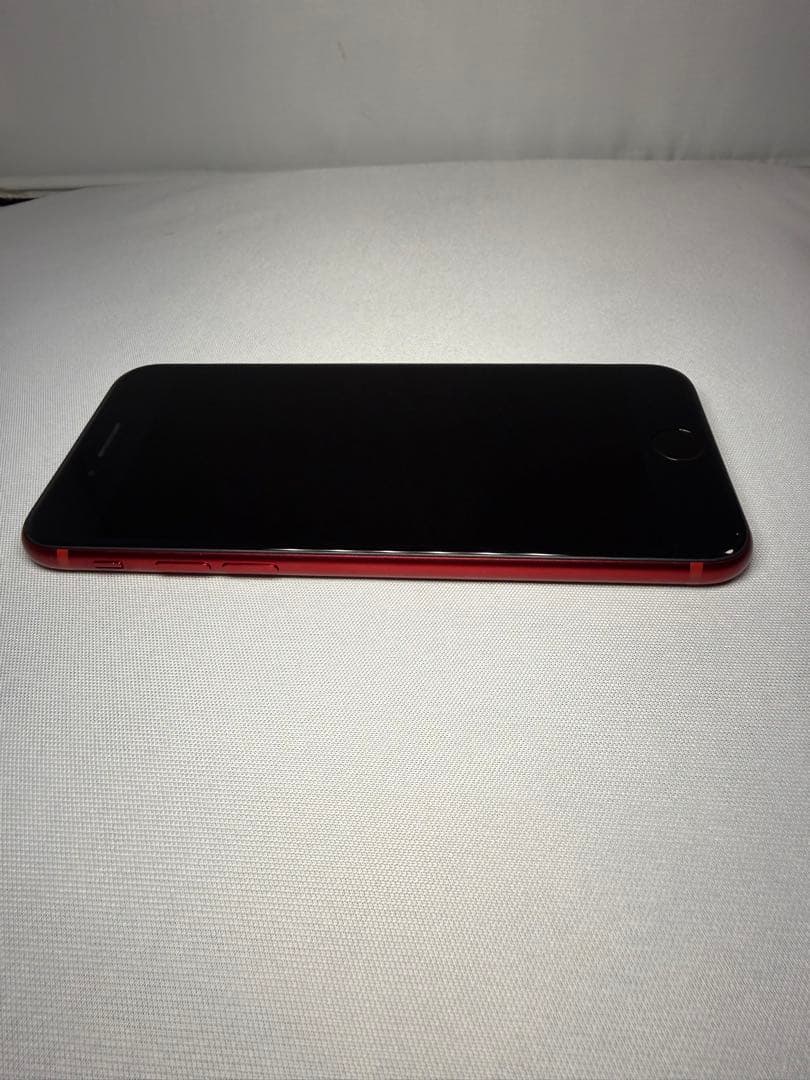 iPhone SE (第3世代) 64GB SIMフリー レッド