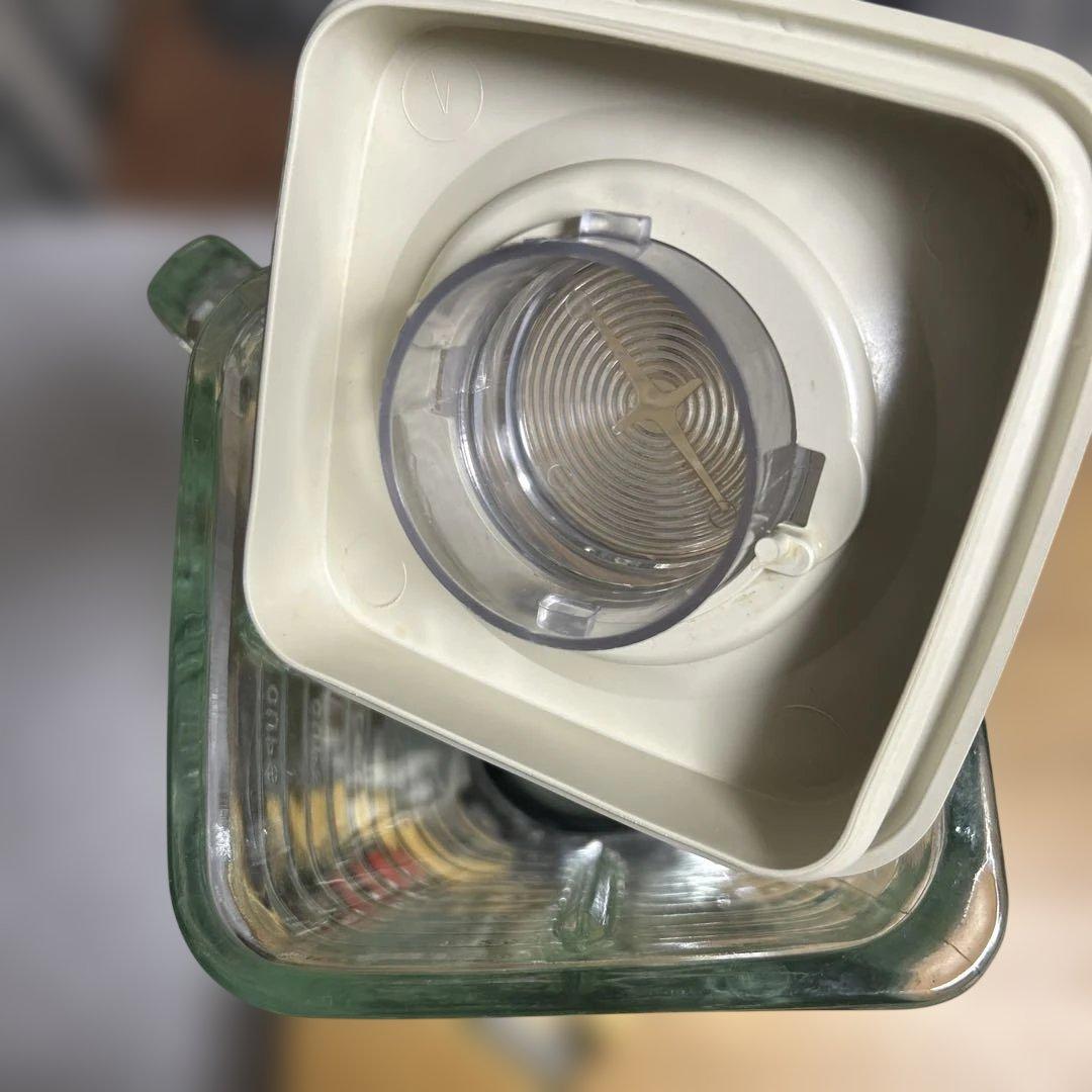 希少！オスタライザー 16スピード ブレンダー ミルカップ 取扱説明書つき