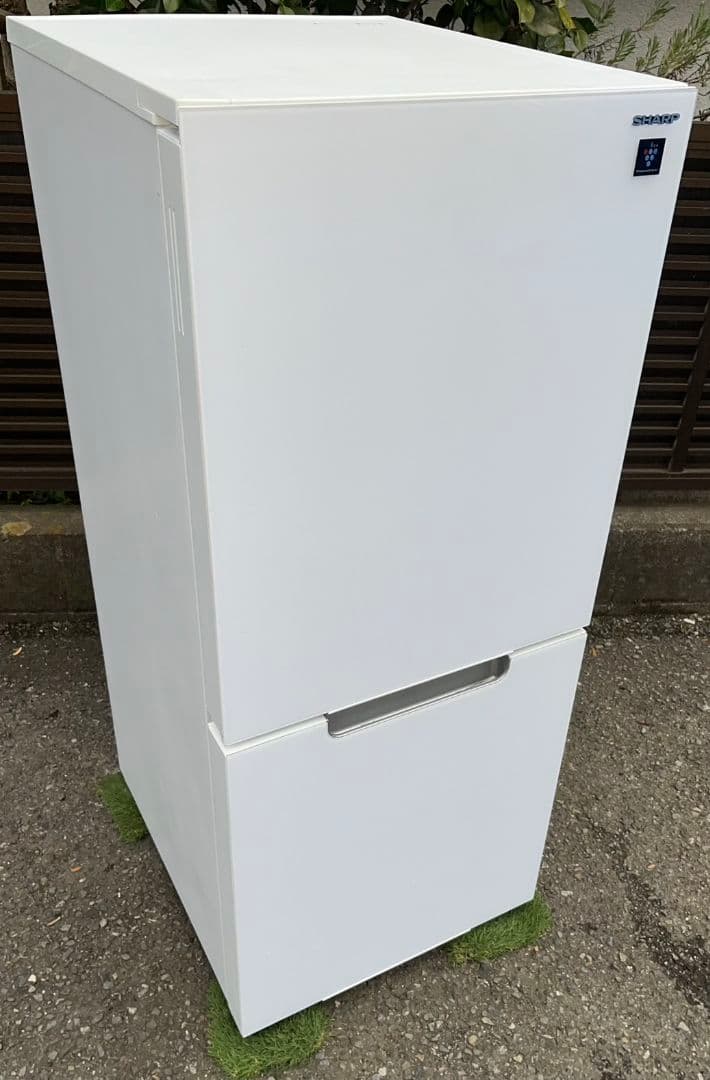 シャープ プラズマクラスター冷凍冷蔵庫152L ガラストップ　2021年製