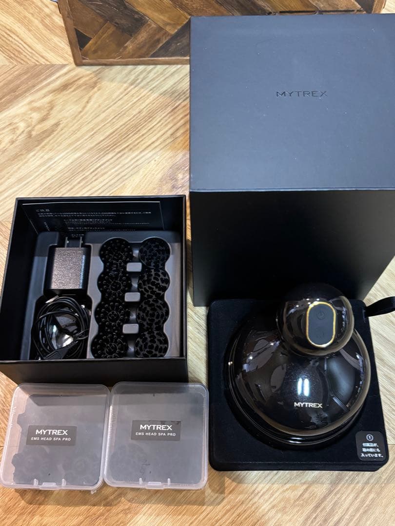 未使用　MYTREXの電気刺激ヘッドスパ EMS HEAD SPA PRO