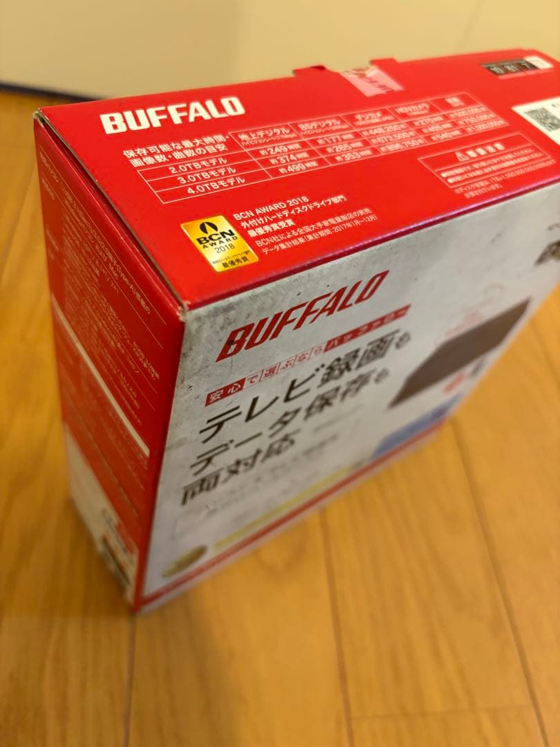 ※箱に汚れあり　Buffalo 外付けHDDドライブ