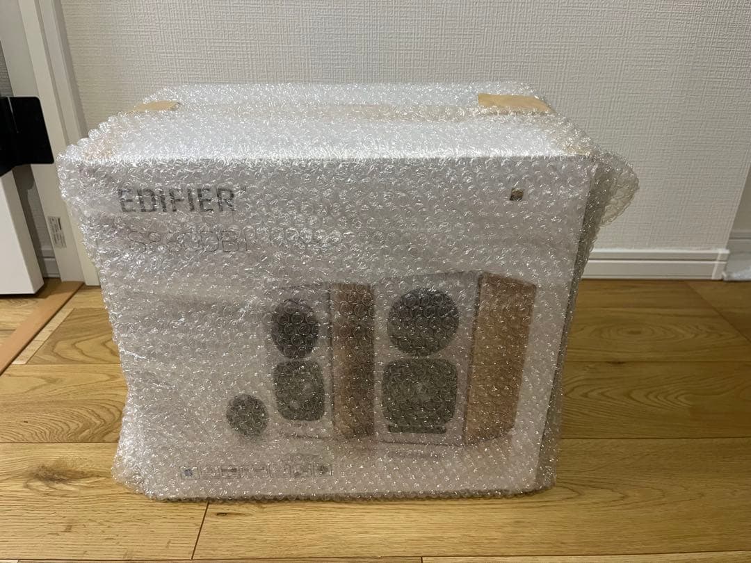 スピーカー・ウーファー Edifier S880 DB