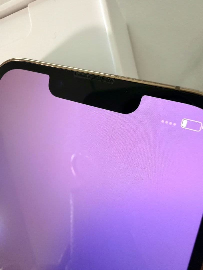 美品　Apple iPhone13pro 256G ゴールド　本体