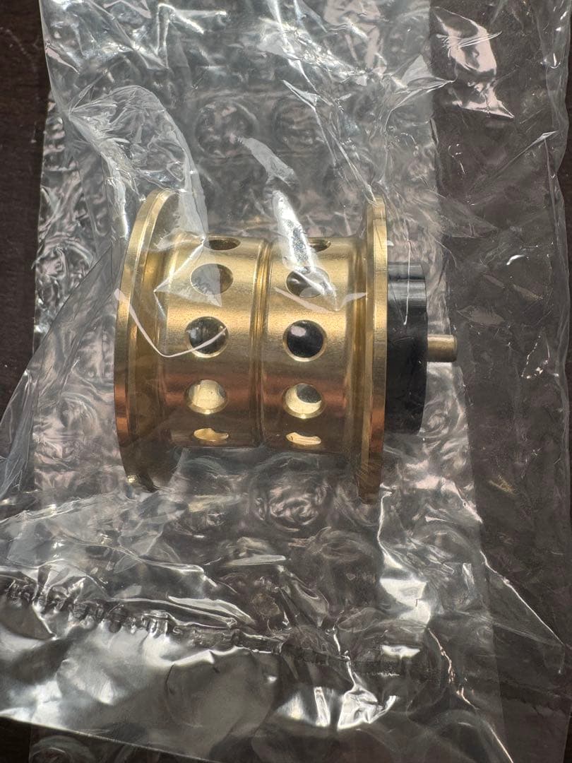 新品 未使用 ネオスプール KAHEN 26/24スティーズ ゴールド 32Φ