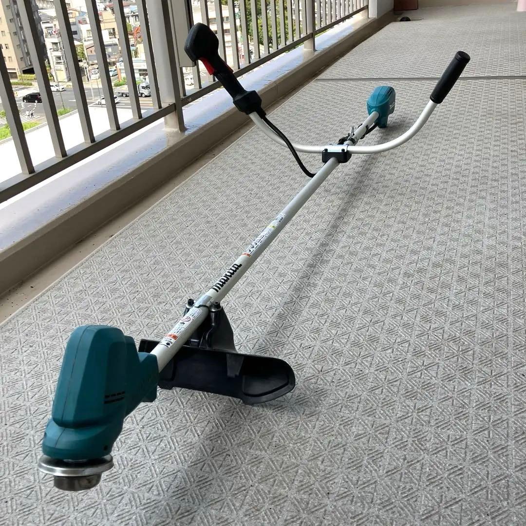 マキタ 充電式草刈機 MUR190SDWF