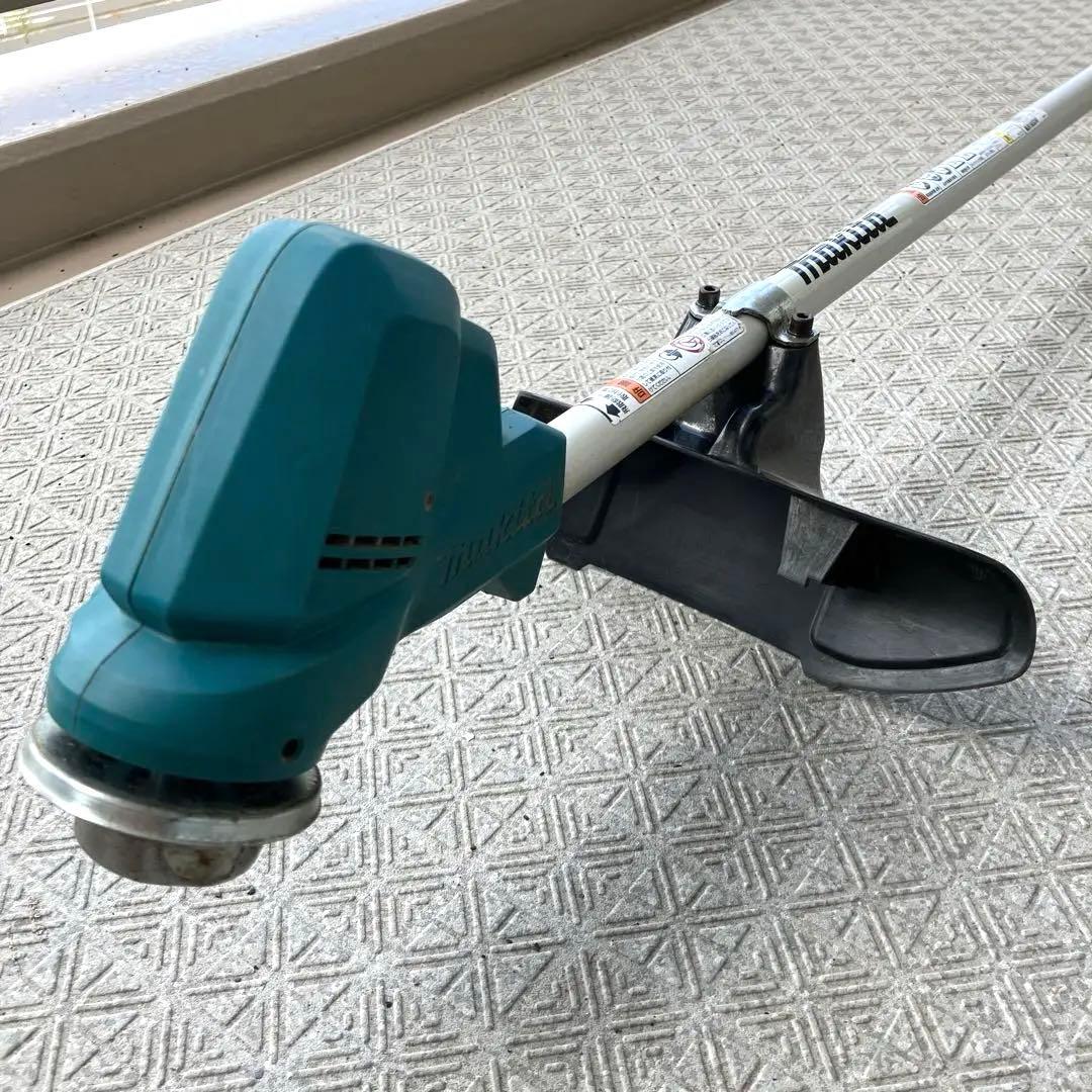 マキタ 充電式草刈機 MUR190SDWF