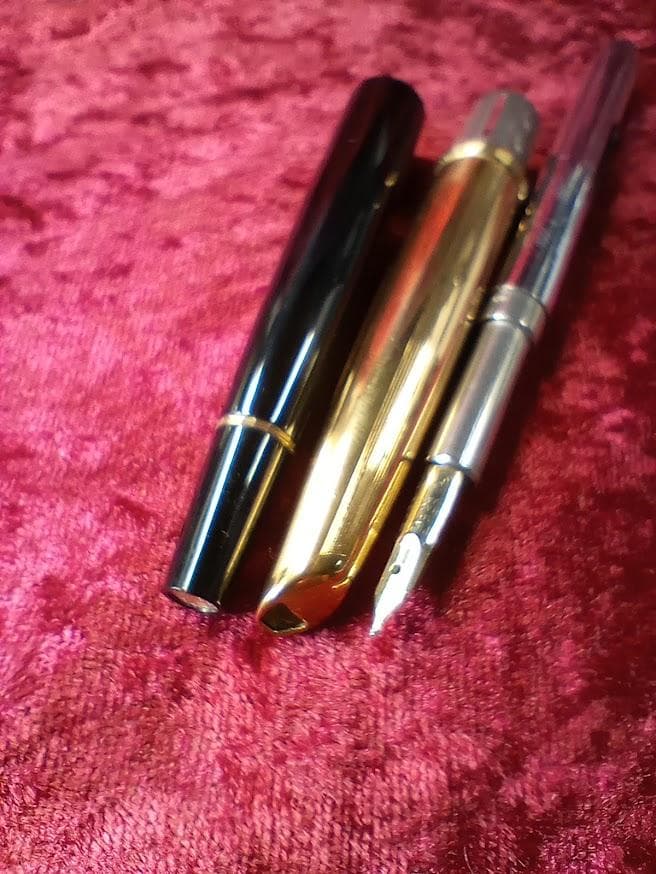 PILOT パイロット 万年筆 初期型 高級 キャップレス 【C-700GW】