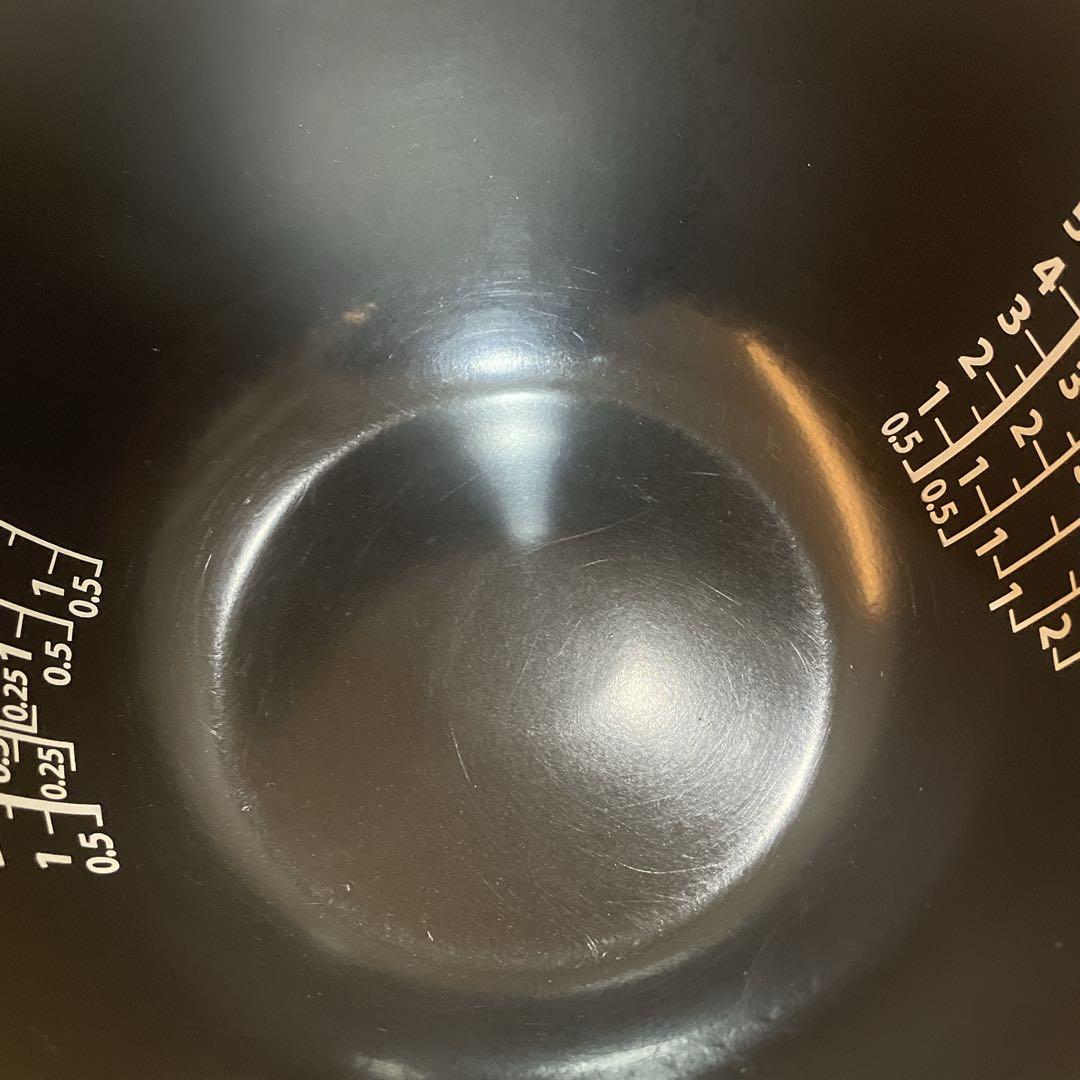 美品　TOSHIBA RC-10HR 2024年製 IH炊飯器 5.5合炊き