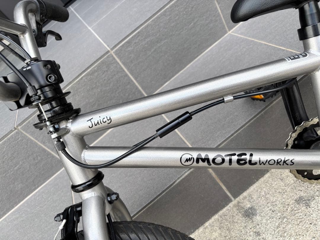 【送料込】BMX 14インチ