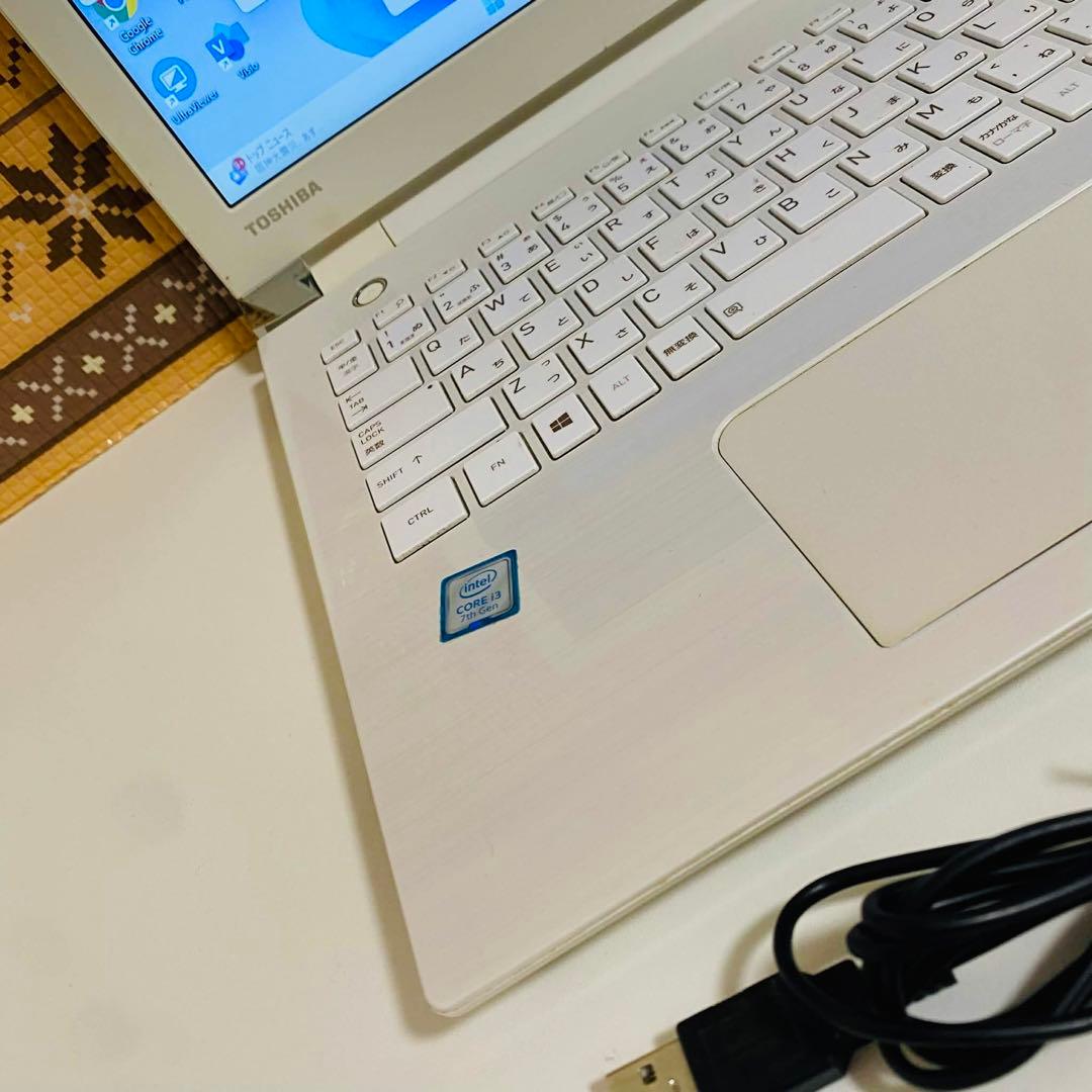 Y40 TOSHIBAノートパソコンSSD高速 Windows11オフィス付き