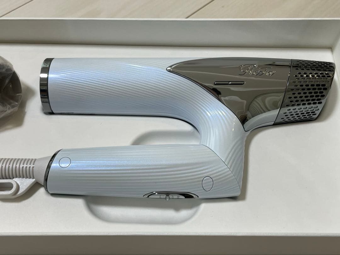 ReFa リファビューテック　ドライヤースマート