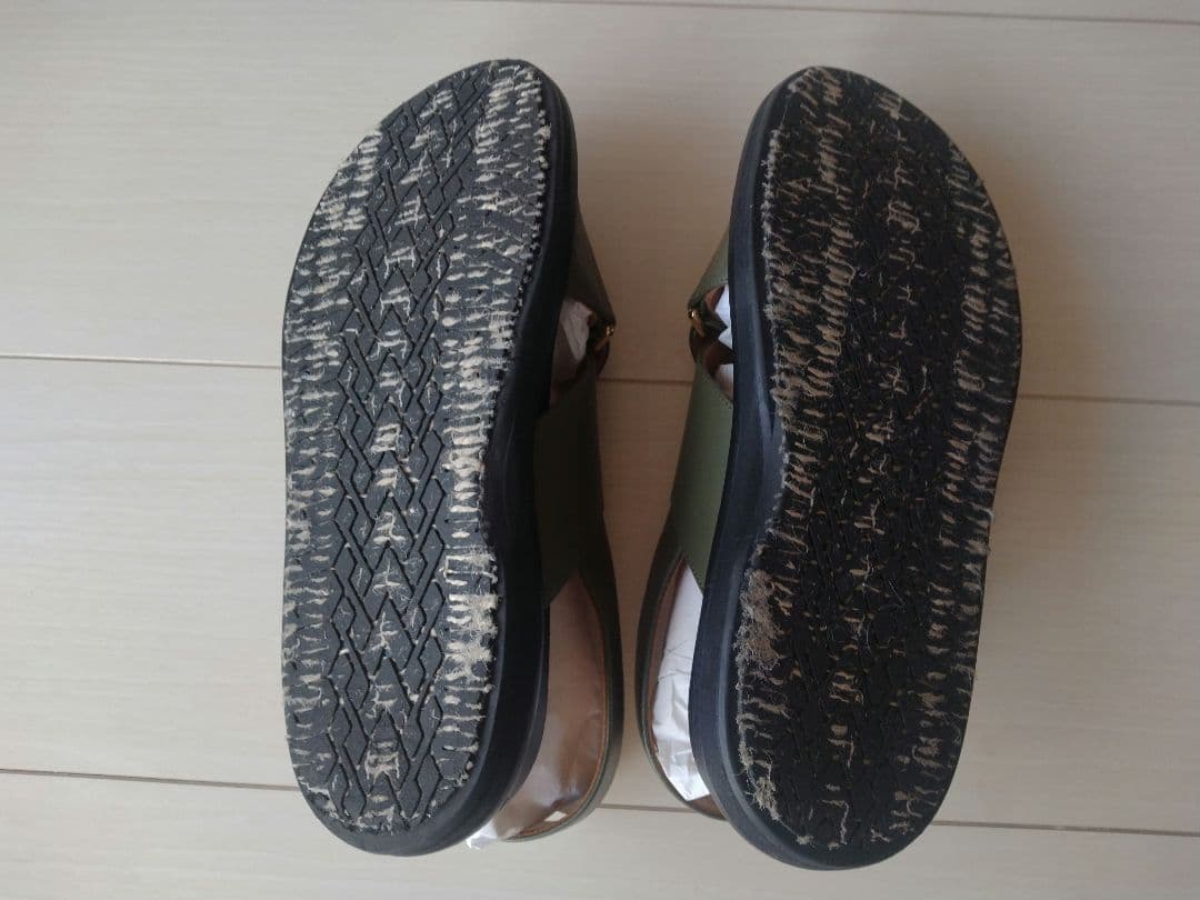 Marni オリーブグリーン クロスストラップサンダル　36.5