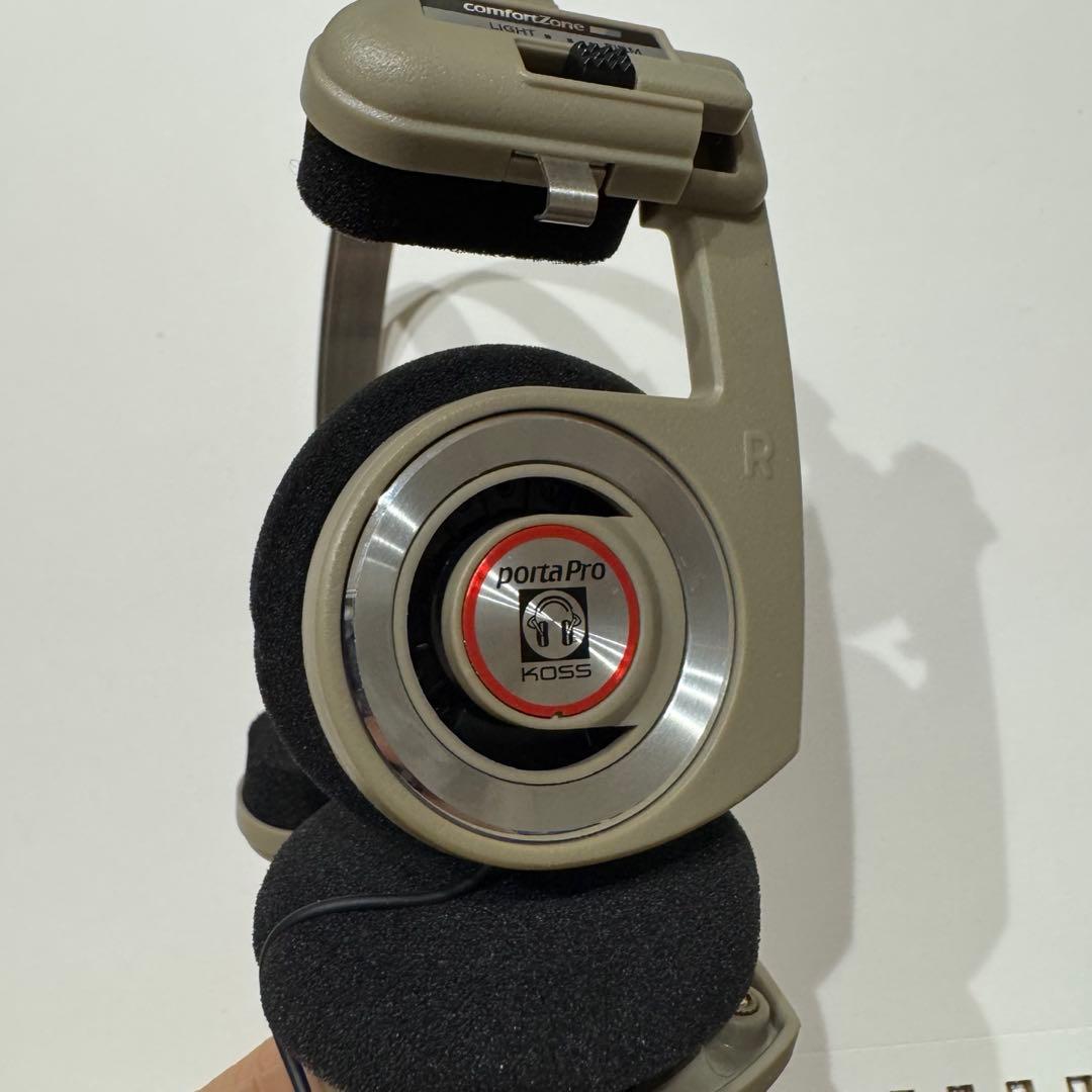 KOSS Porta Pro ベージュヘッドホン Lightning3.5mm付