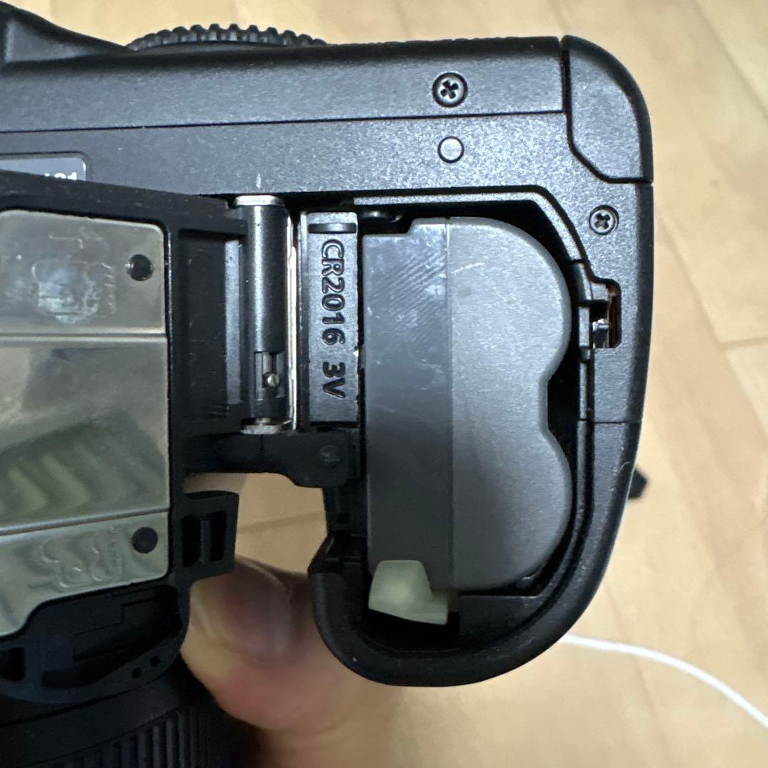 【完動品】Canon DS126131 デジタル一眼レフ