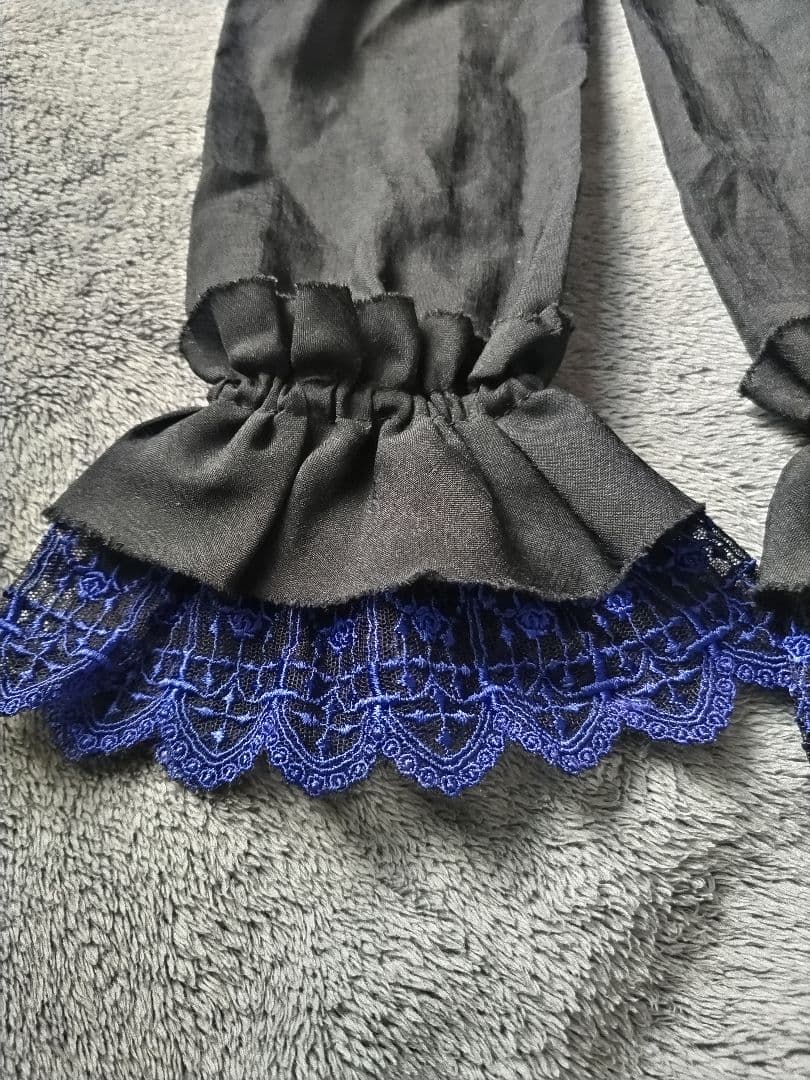 公*o様 モワメームモワティエ　アームカバー　アームウォーマー　黒×青