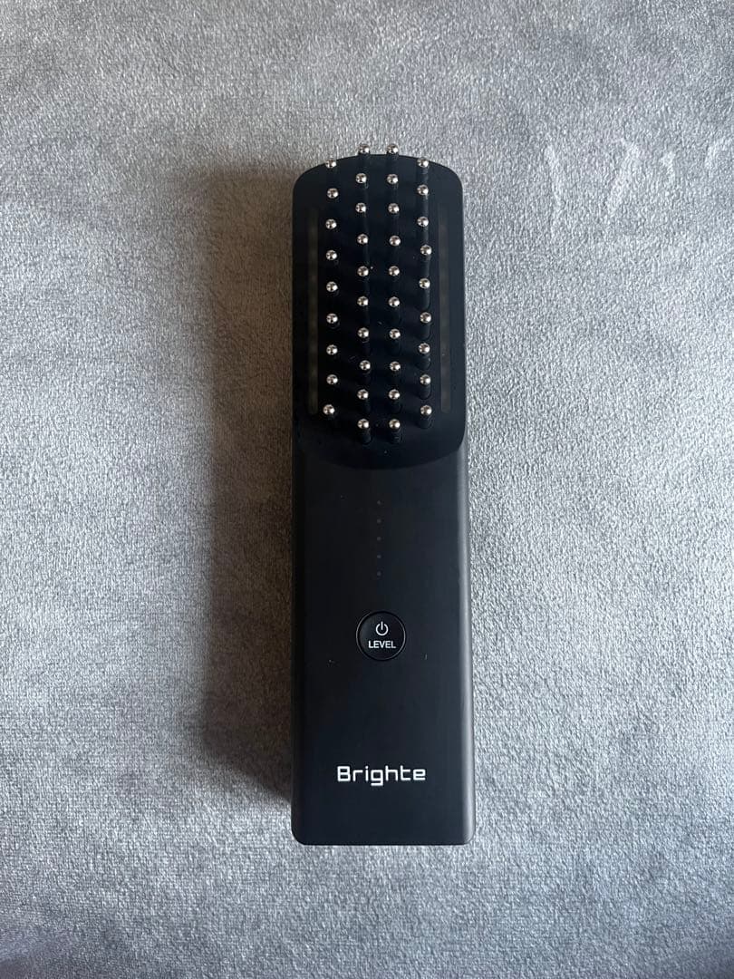 ELEKI BRUSH スカルプ美容器