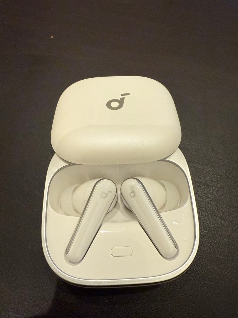 イヤホン Anker soundcore liberty5