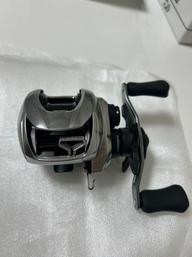 【美品】ダイワ　21ジリオン SV TW 1000XHL