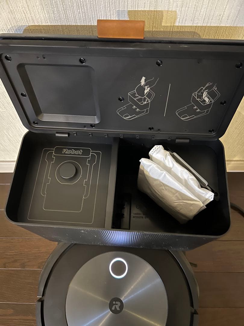 【ジャンク品】アイロボット IRobot ルンバ j7+