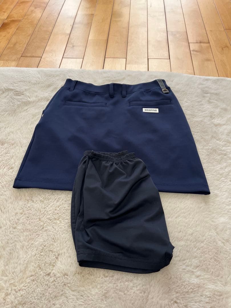 ブリーフィングゴルフレディースウェアスカートセットアップ