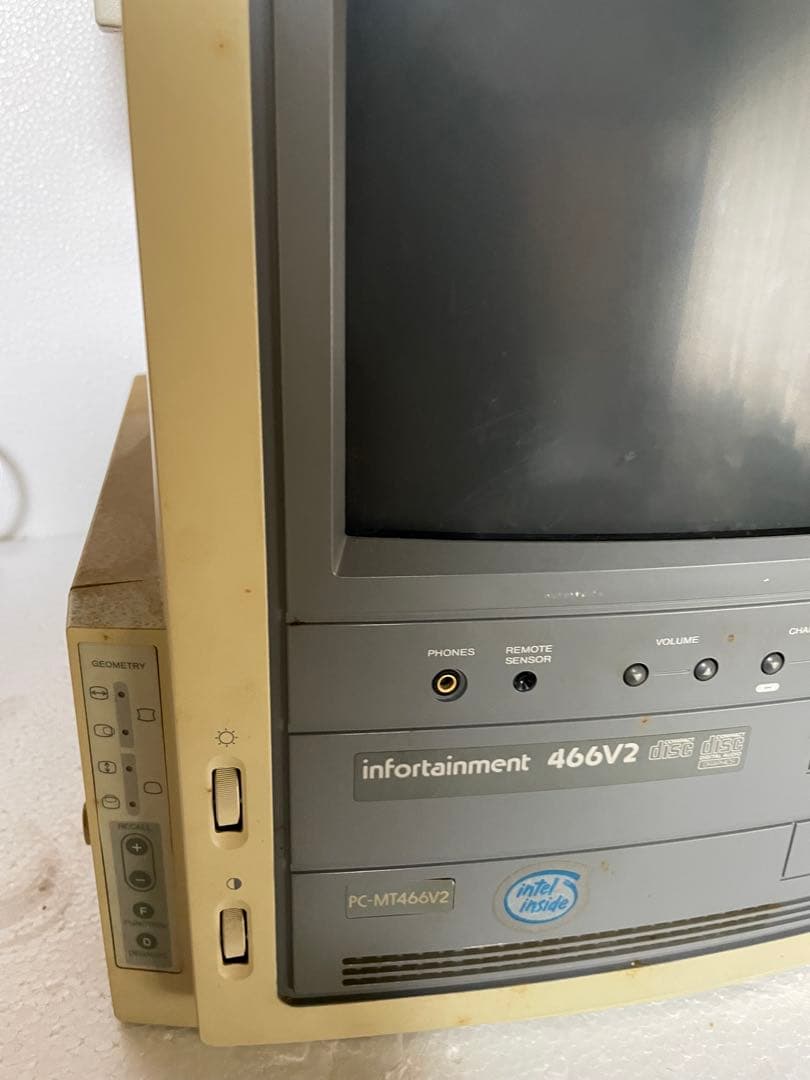 Aiwa Infotainment 464V2 コンピュータモニター