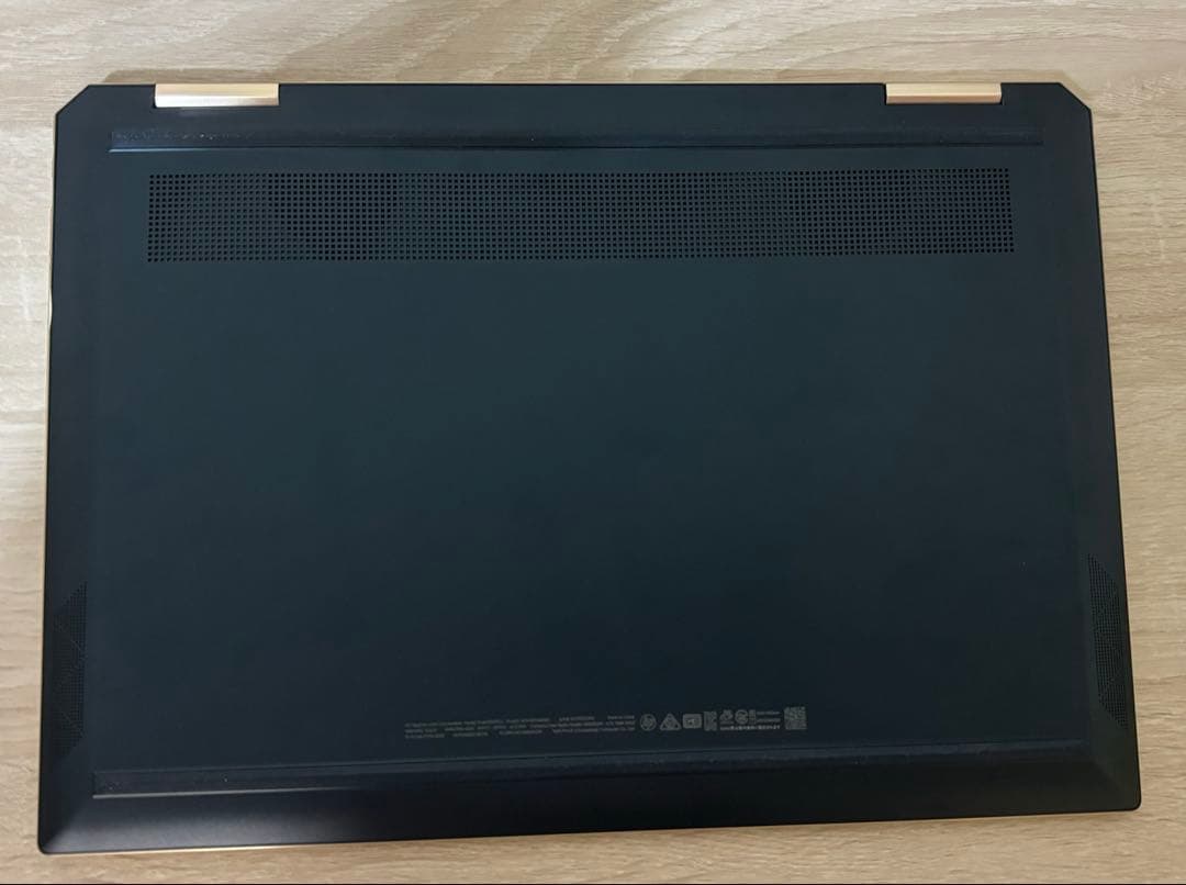 【初期化済み】【美品】HP Spectre x360 13-aw 13.3インチ