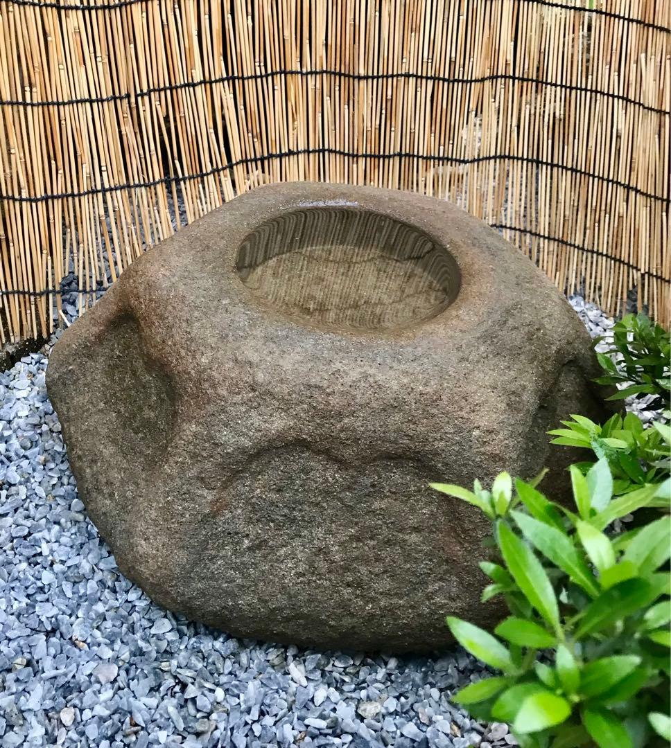 【天然自然石・水鉢・蹲・茶庭石・庭石】オブジェ置物箱庭造園坪庭バードバス石鉢箱庭