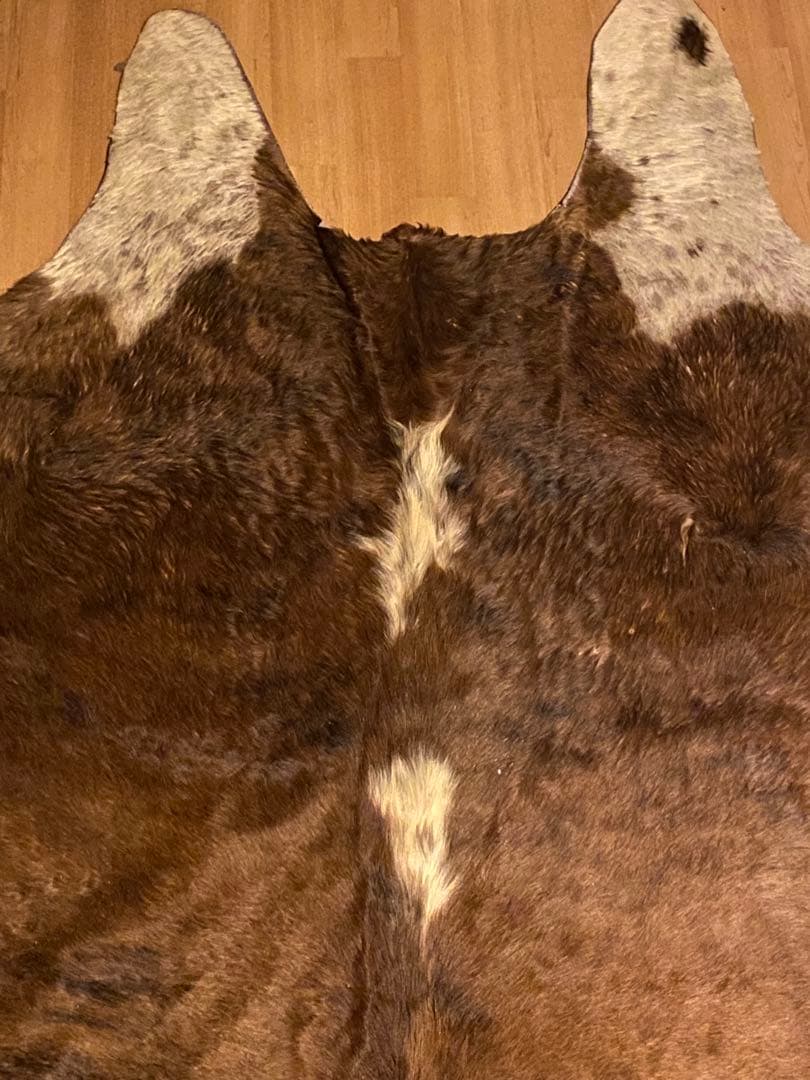 カウラグ　特大 ラグ　カーペット カウレザー 牛皮 絨毯