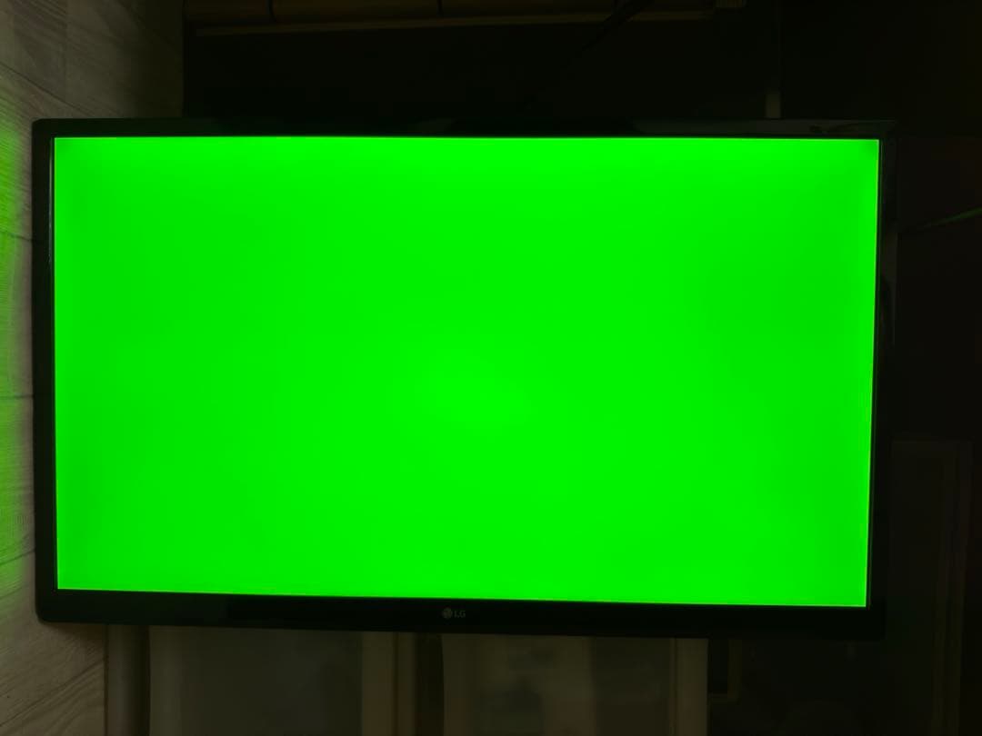 LG 24UD58-B 23.8インチ/4K(3840×2160)/IPS非光沢