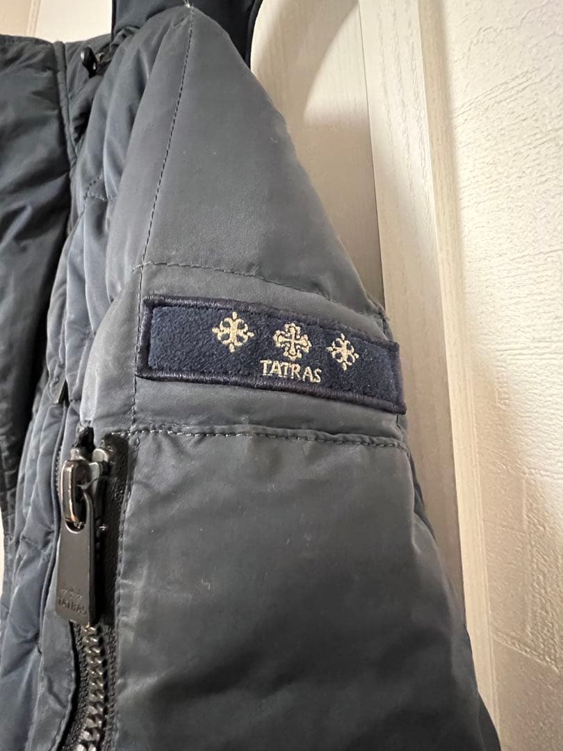 TATRAS ダウンジャケット