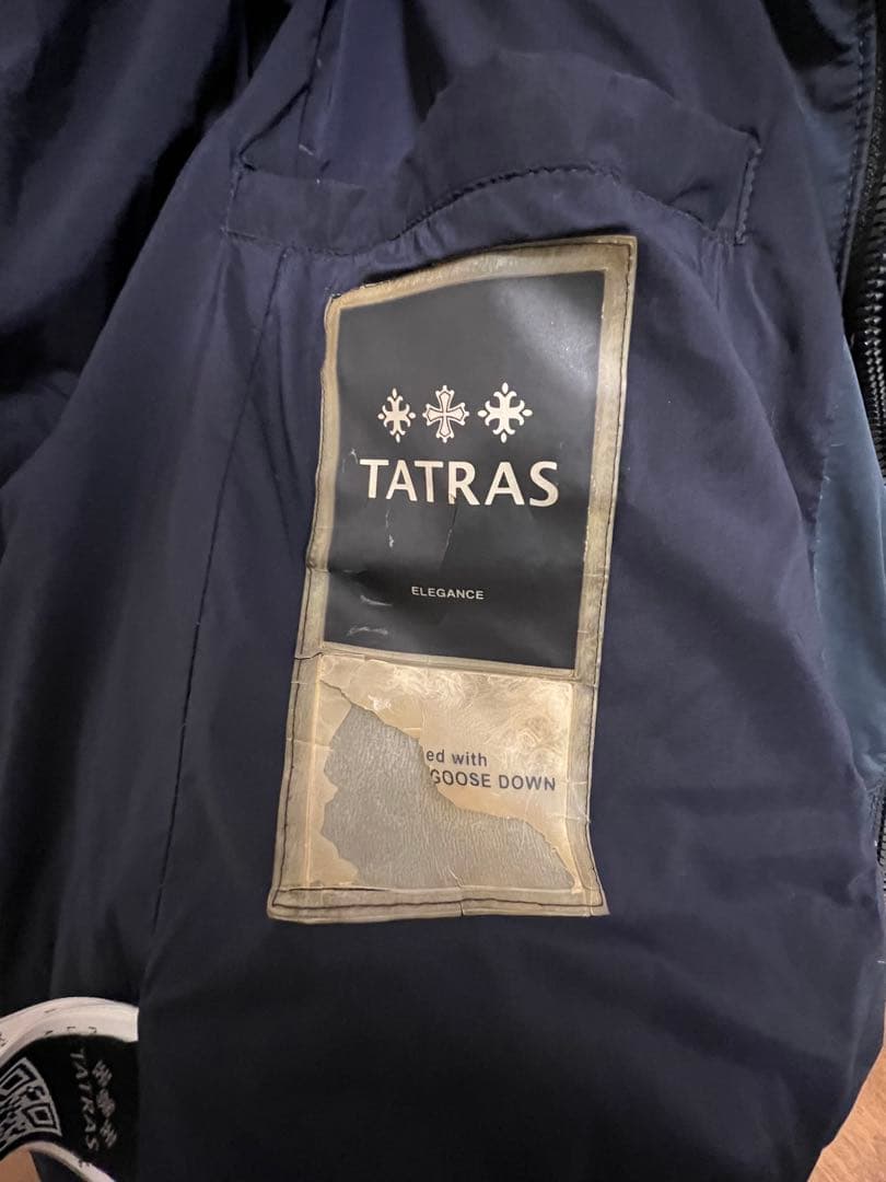TATRAS ダウンジャケット