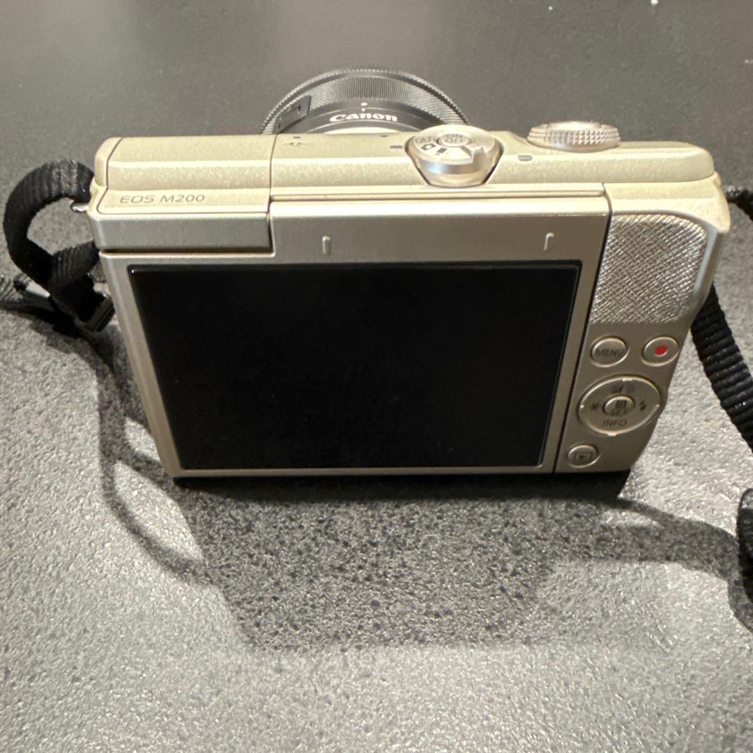 キヤノン EOSM200LIMITEDGOLDKIT