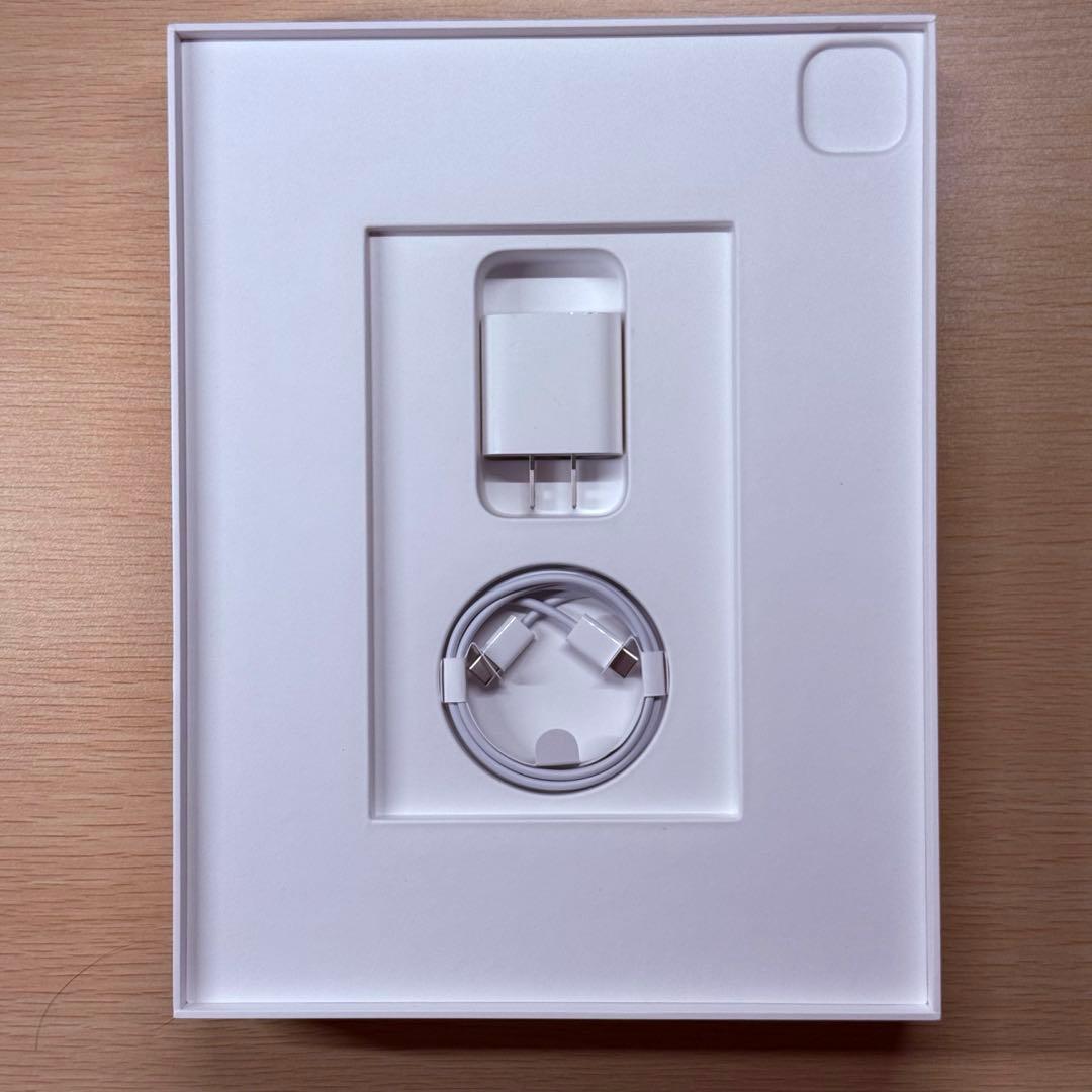 iPad Pro 12.9インチ 128GB シルバー Wi-Fi 第五世代