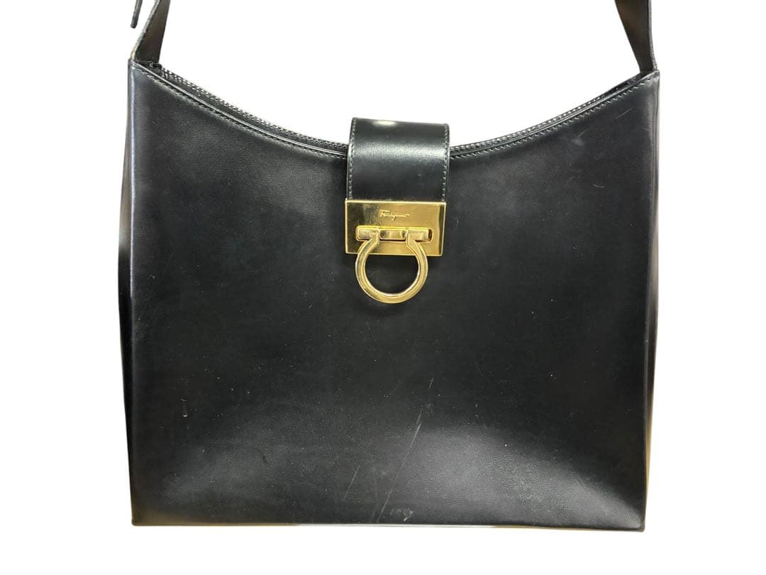 ◯ サルヴァトーレフェラガモ ガンチーニ ワンショルダーバッグ ブラウン