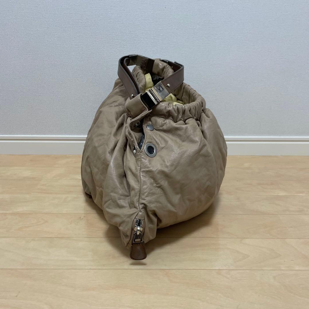 ■MARNI（マルニ）美品 /レザー/ハンドバッグ/ベージュ系