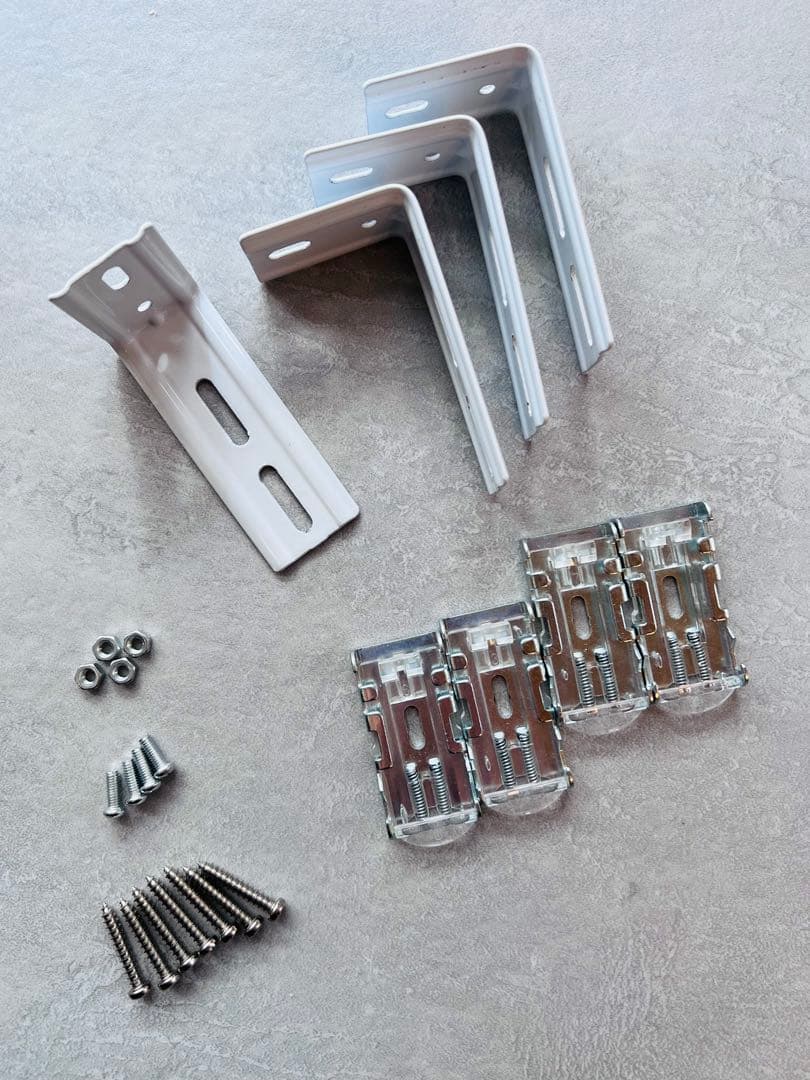 賃貸可【美品】レールのみ 非遮光アートウェーブバーチカルブラインド 幅180cm