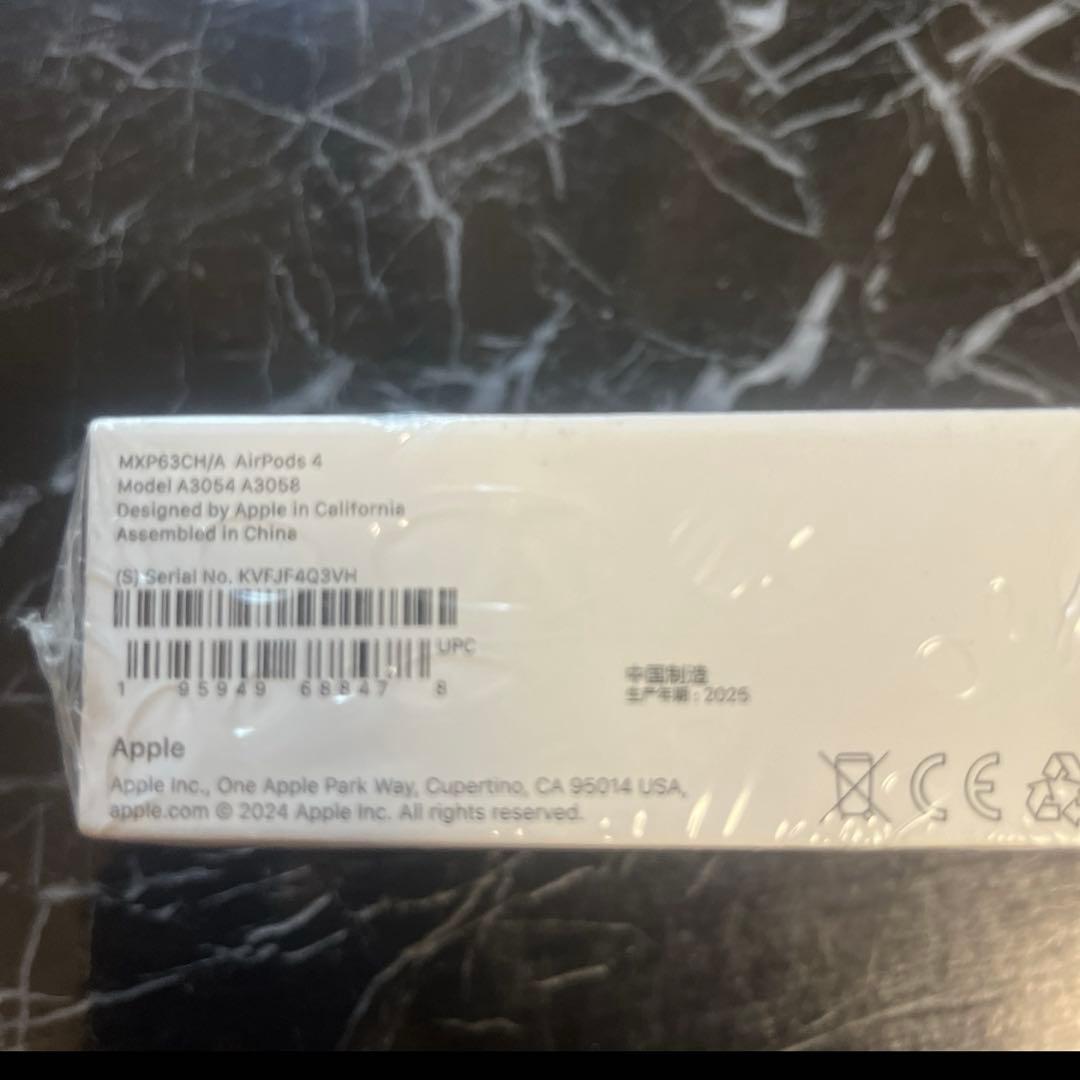 AirPods 4 本体 未開封 ホワイト