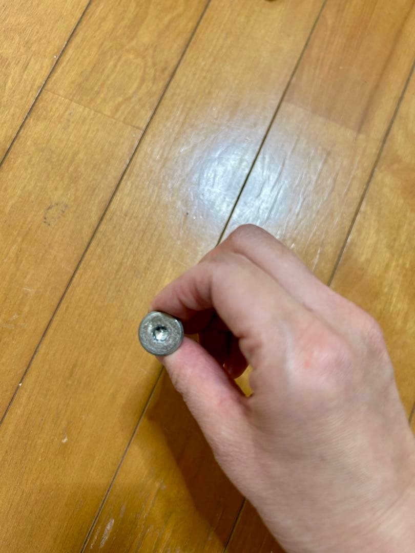 ジュリア　シングルベッドフレーム ホワイト アイアン　ニトリ